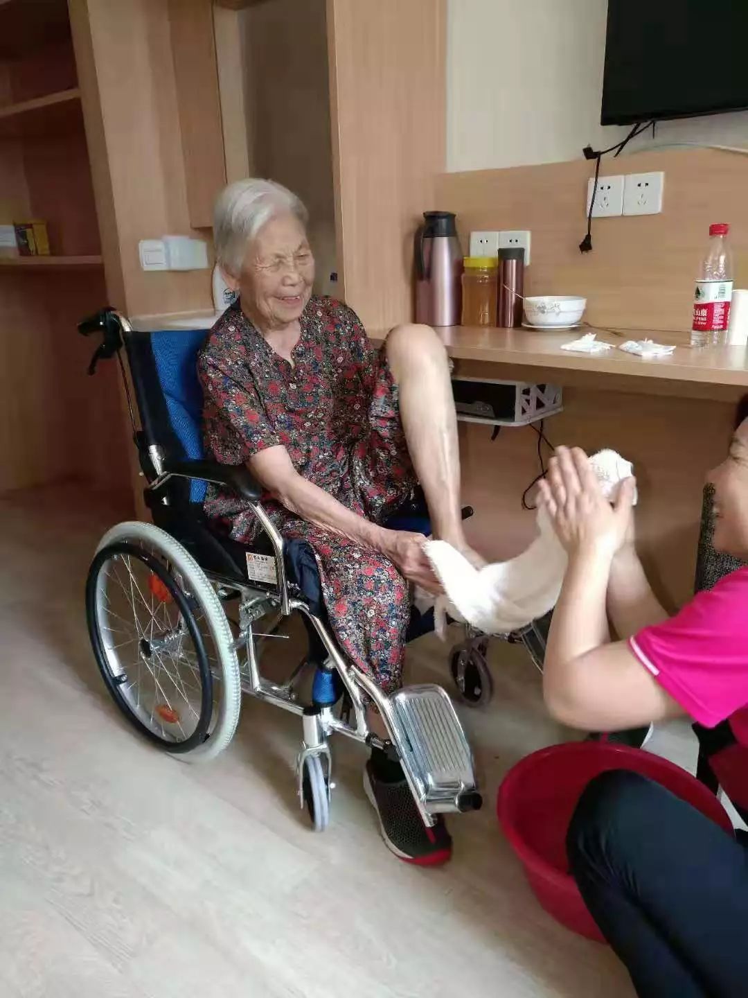 周末养老院看护青岛,社区养老院哪里找