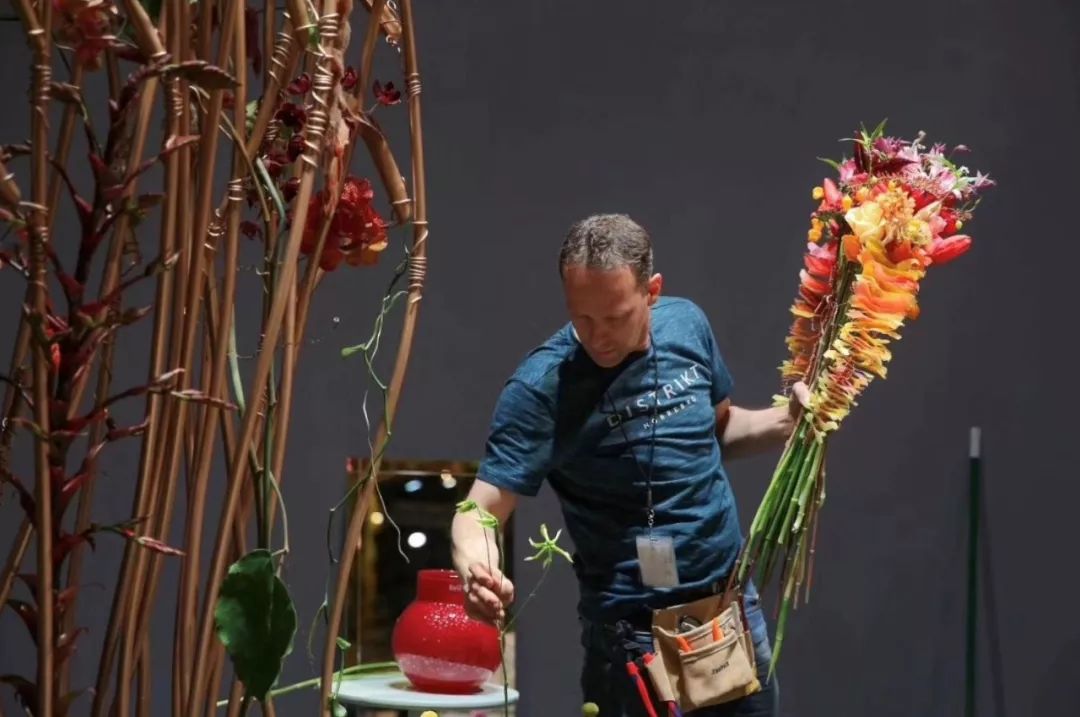 花艺国际比赛视频,2019美国费城花艺世界杯