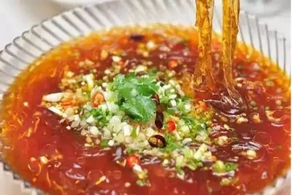 衢州又添新航线！3月31日起可直飞大连、成都、贵阳！古镇熊猫荧光海，约吗？