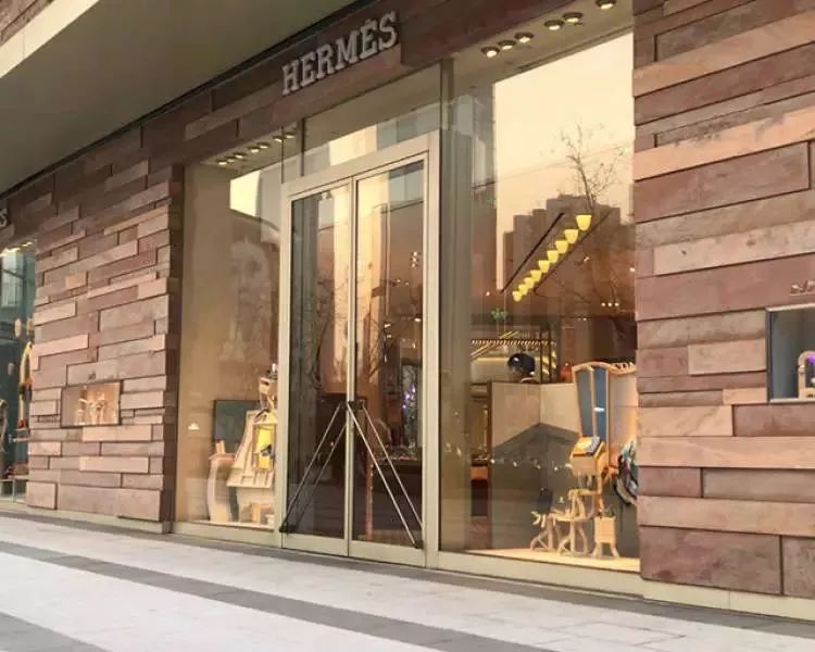 爱马仕消费者需求,爱马仕门店买包有门槛