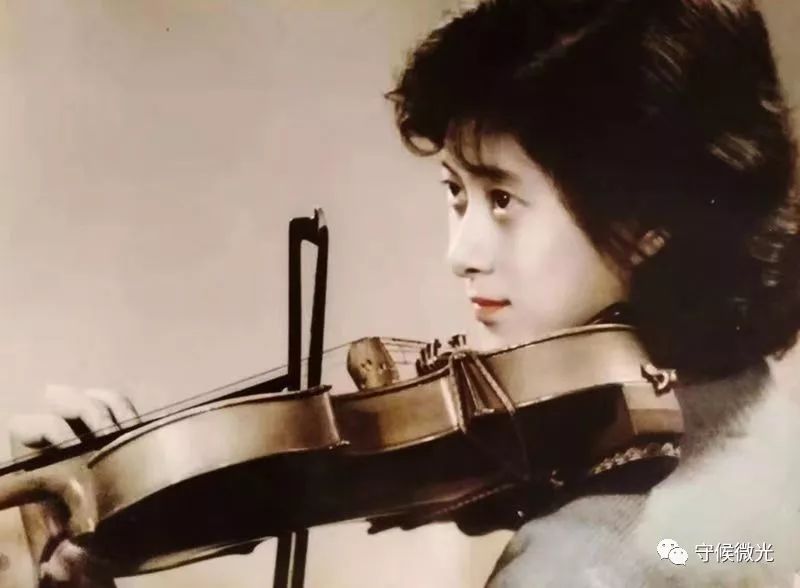 感动的家庭相册,家庭回忆电子相册40张