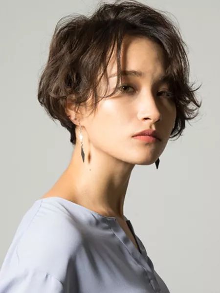 女明星剪短发后对比,女明星剪短发教程