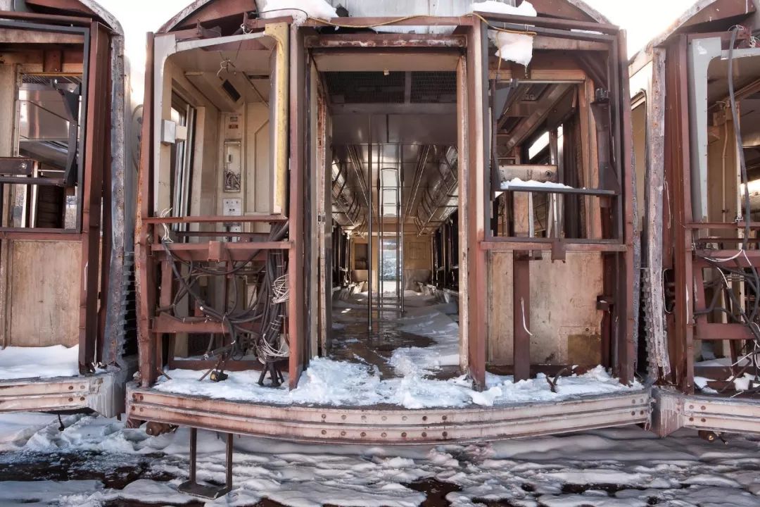 美国人到海洋倒垃圾,美国人往大海扔垃圾