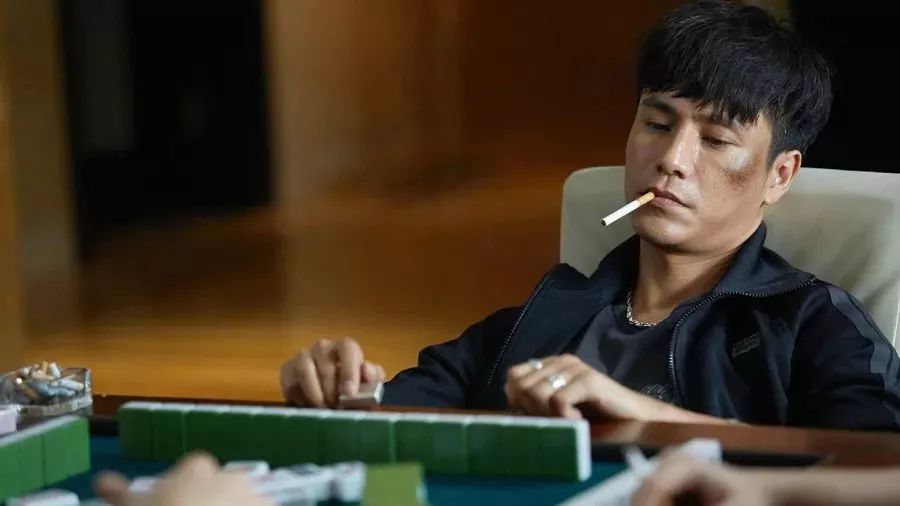 被“三十而立”害惨的中国人