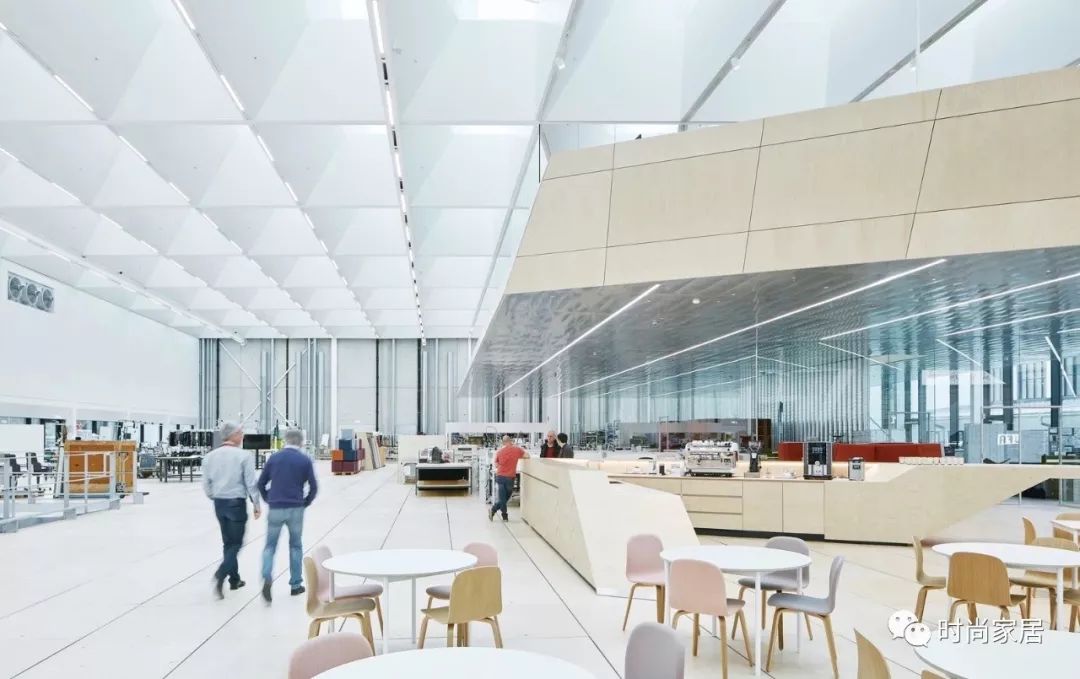 施华洛世奇水晶特别纪念版 (施华洛世奇水晶宝石系列)