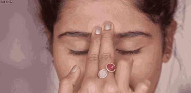 懒人快速去皱纹的方法,一涂一抹轻松解决皱纹