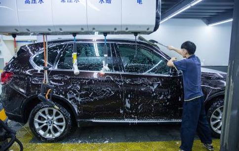 什么牌子的洗车液保护车漆,哪个牌子的洗车液好而且不伤油漆