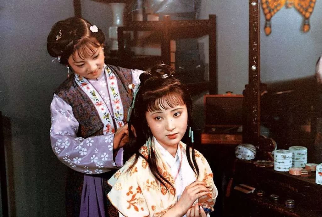 关于红楼梦作文全国一等奖,高中生续写红楼梦的作文