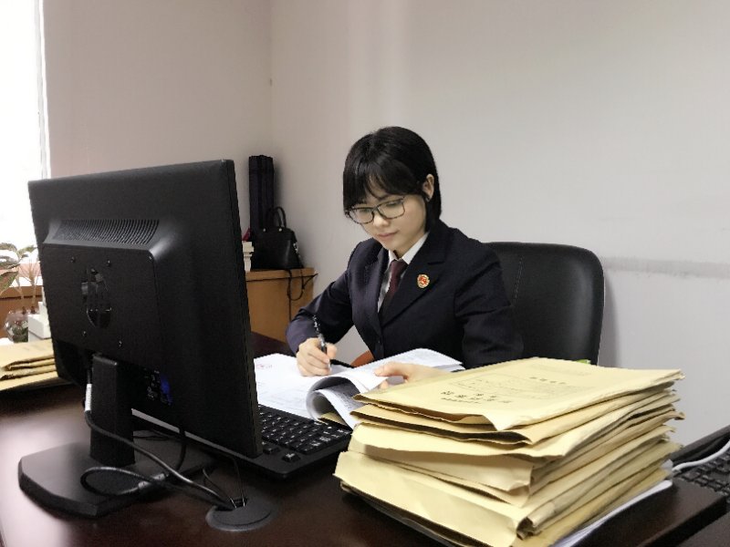 诈骗6452万却只还2万，检察官查出老赖竟有40多套房