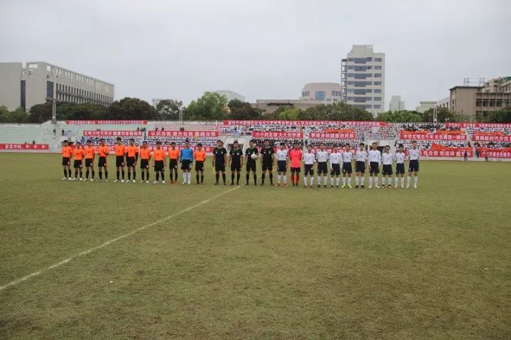 苏州市区长杯青少年校园足球联赛,青岛34届市长杯足球赛小学组