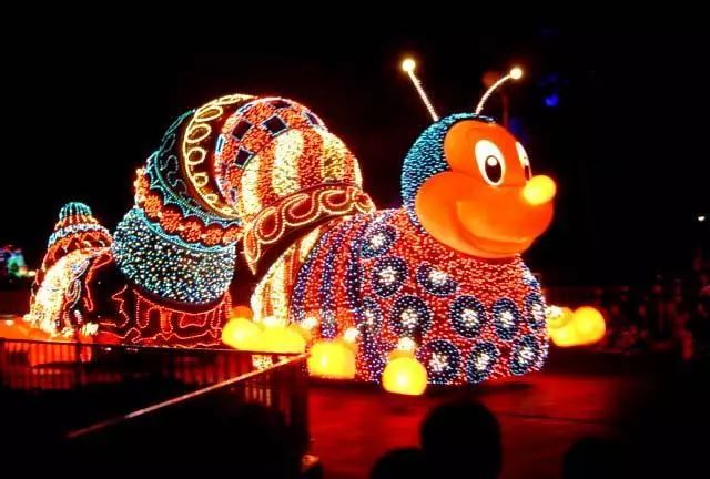 夜游项目如何形成独特夜间体验,小型夜游项目推荐