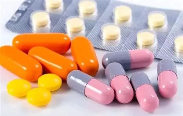 忘记吃药漏服怎么办,药师发错药如何应对处理