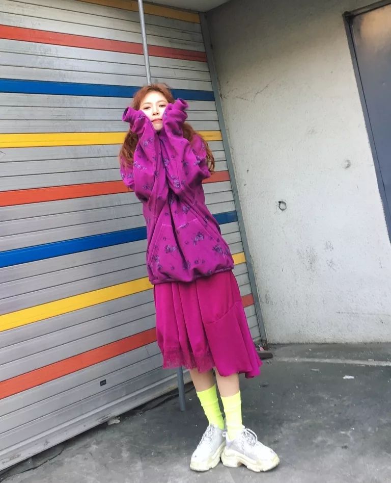 泫雅衣着,泫雅衣服怎么搭配