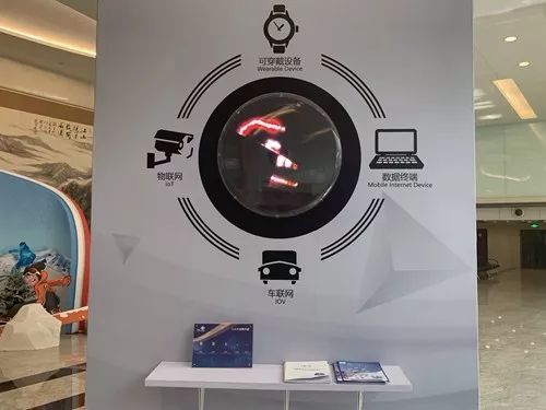 手机有了sim卡会有什么变化,再见了sim卡你的手机将有大变化