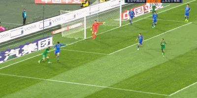 张玉宁超级世界波破门,张玉宁巴坎布推射