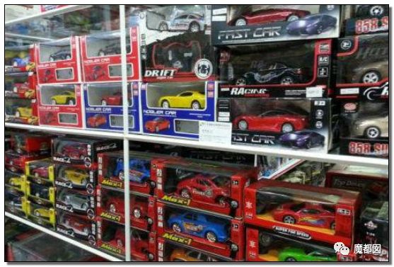 棺材、情趣内衣、小提琴……中国超猛小镇横扫全世界!