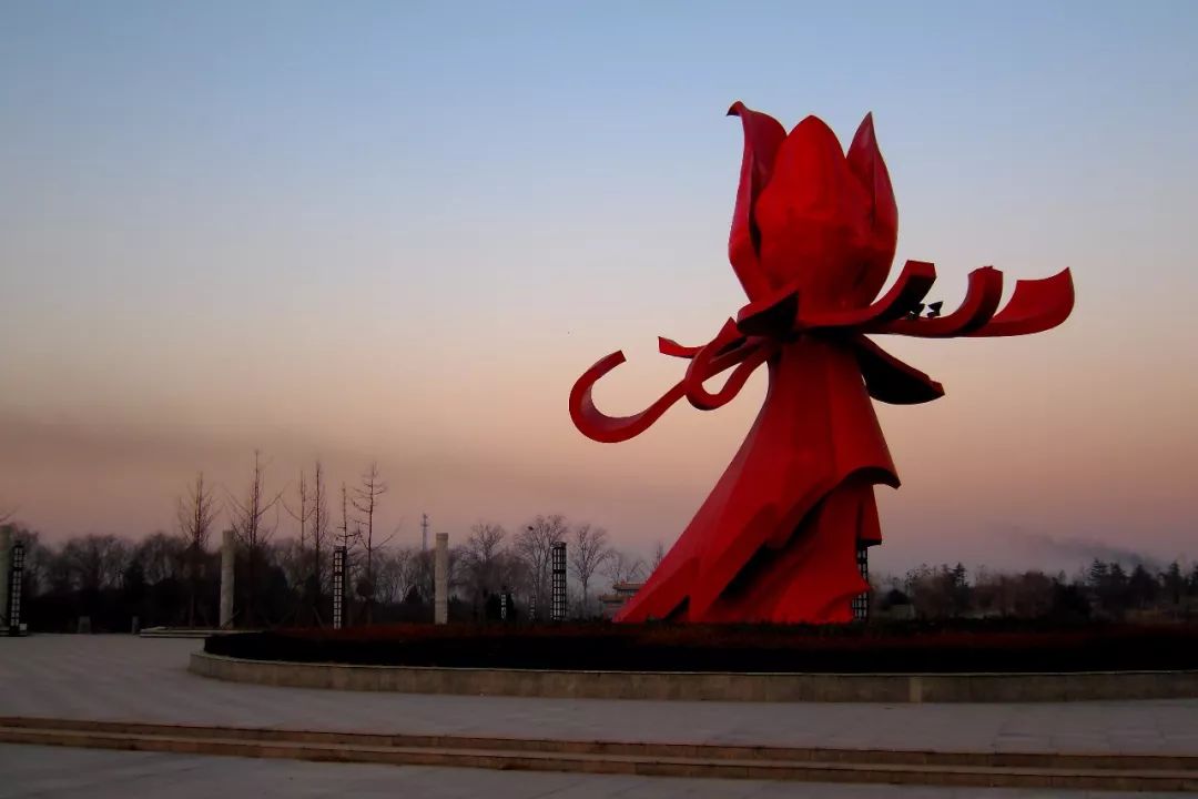 菏泽观赏牡丹花基地,菏泽牡丹花什么时候欣赏最好