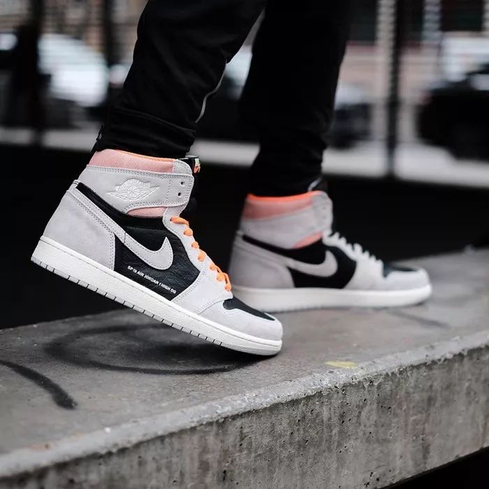 为啥aj1断崖式降价,aj1要买大一点还是刚刚好