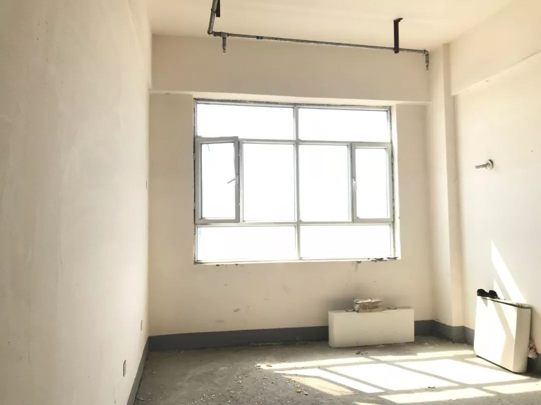 石河子市多层住房出售,石河子loft公寓房多少钱一套