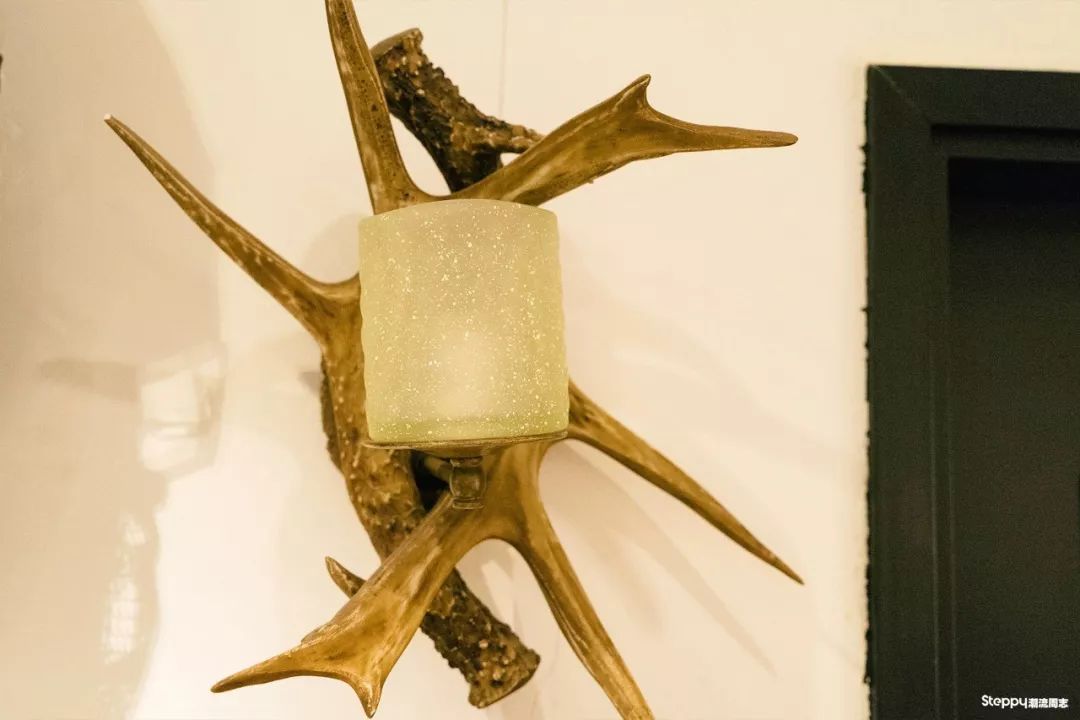 香港一家“户外选货店”店主跟我说：我就想做“无法定义”的风格