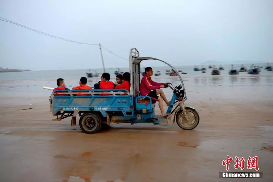 中国新闻社100周年,霞浦百元足球场