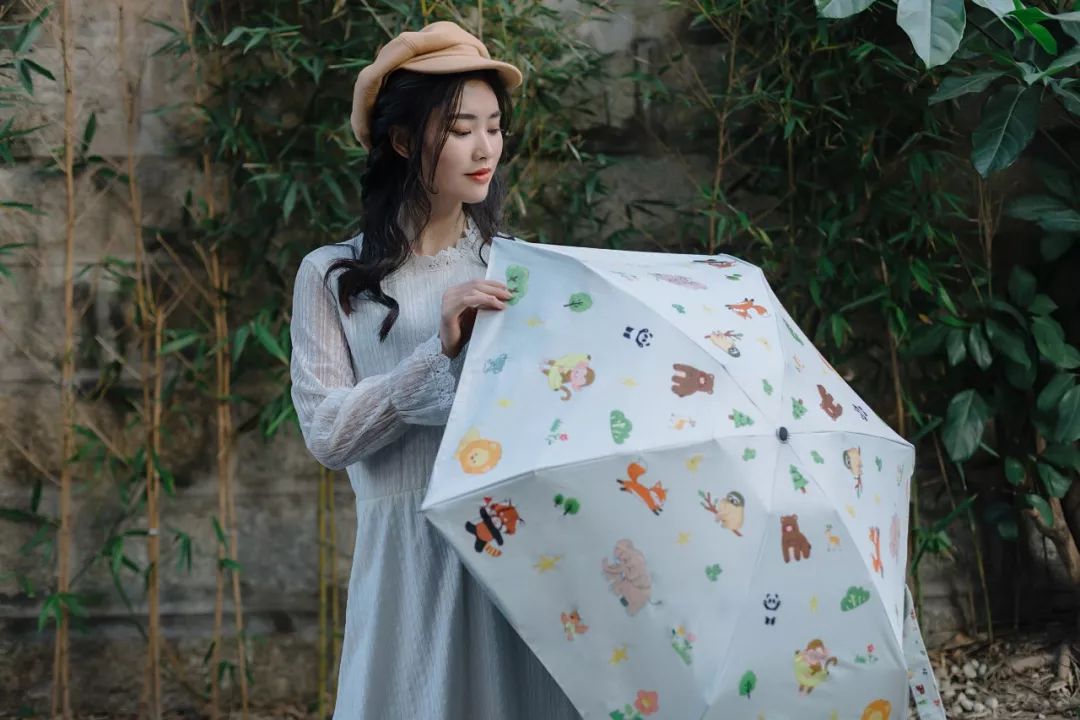 无论晴天雨天，巴掌长的它比你男朋友实用贴心！