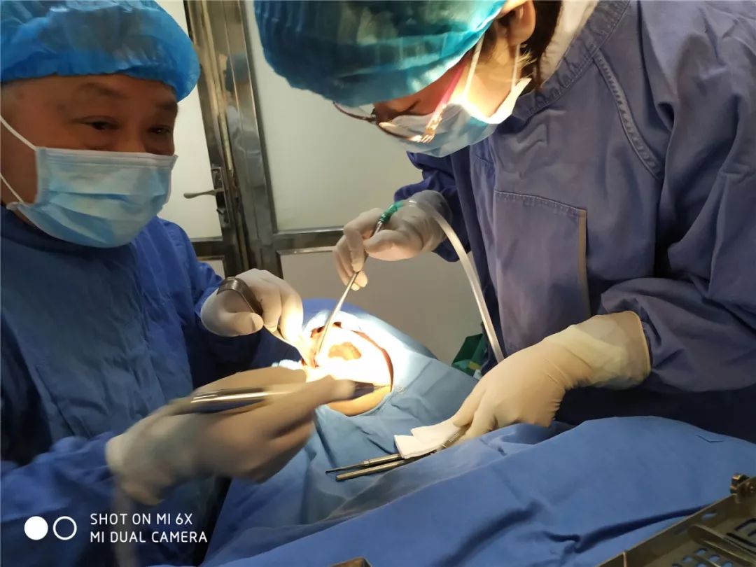 口腔种植零基础培训实操,口腔种植手术课程