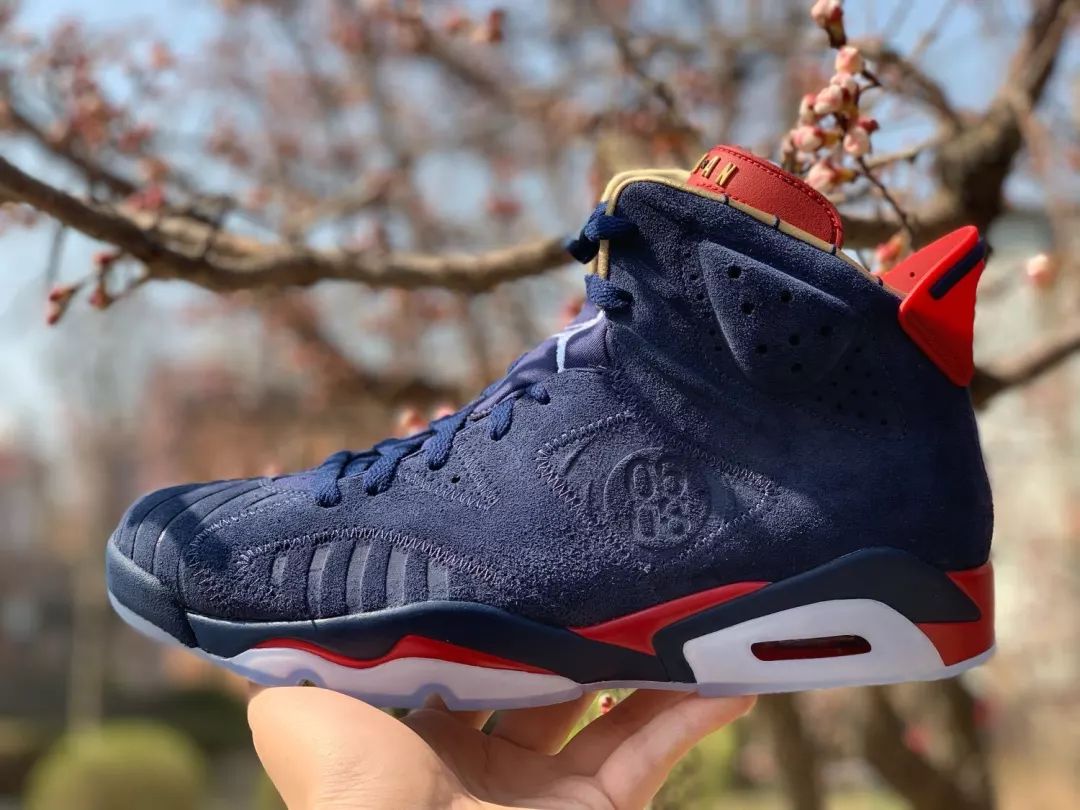 nike鞋子街拍视频,nike空军联名黑白款