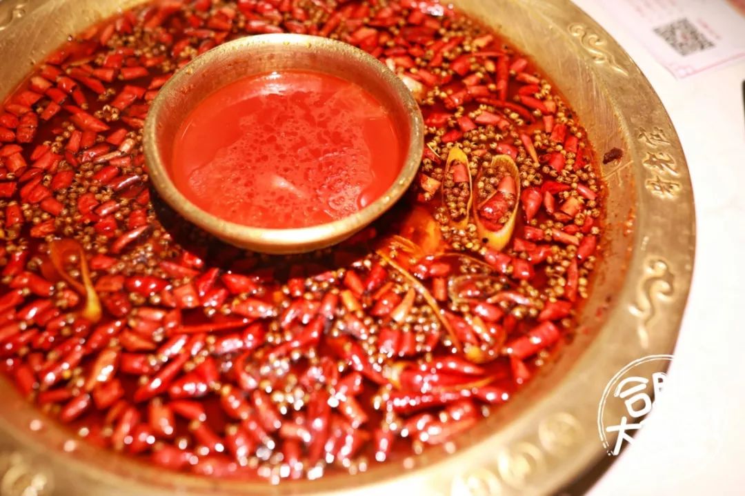 美蛙推荐便宜又好吃,等位两小时火锅