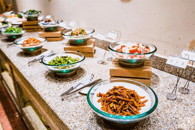 38元秒抢呼伦贝尔宾馆星级自助餐，刚一坐下就回本！