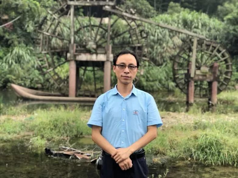 涓撳寮曢鍔╂帹瀛︽牎鍙戝睍,涓撳寮曢鍔╂垚闀垮悕甯堢ず鑼冧績鎻愬崌