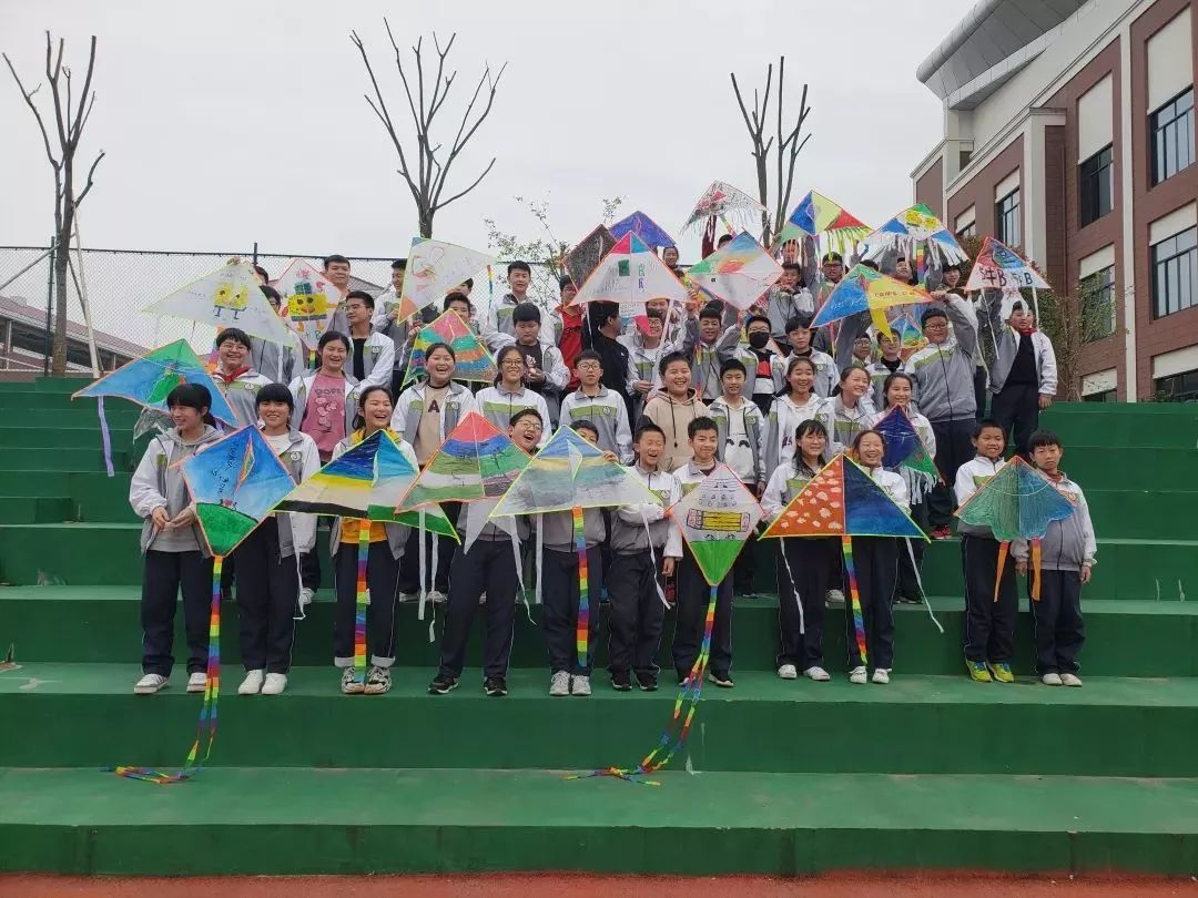 涓撳寮曢鍔╂帹瀛︽牎鍙戝睍,涓撳寮曢鍔╂垚闀垮悕甯堢ず鑼冧績鎻愬崌