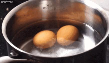 煮鸡蛋老是糊底,煮鸡蛋太难吃怎么办