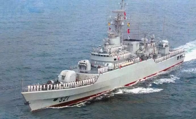 海军战舰舰徽图片,真正的军舰舰徽