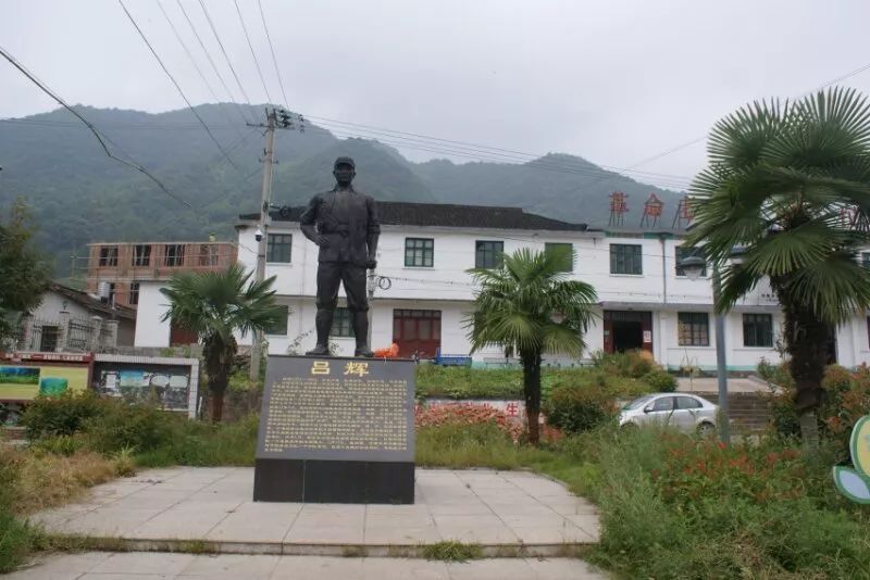 皖南川藏线徽姑娘云秀山庄,安徽徽州有徽姑娘品牌的农家乐