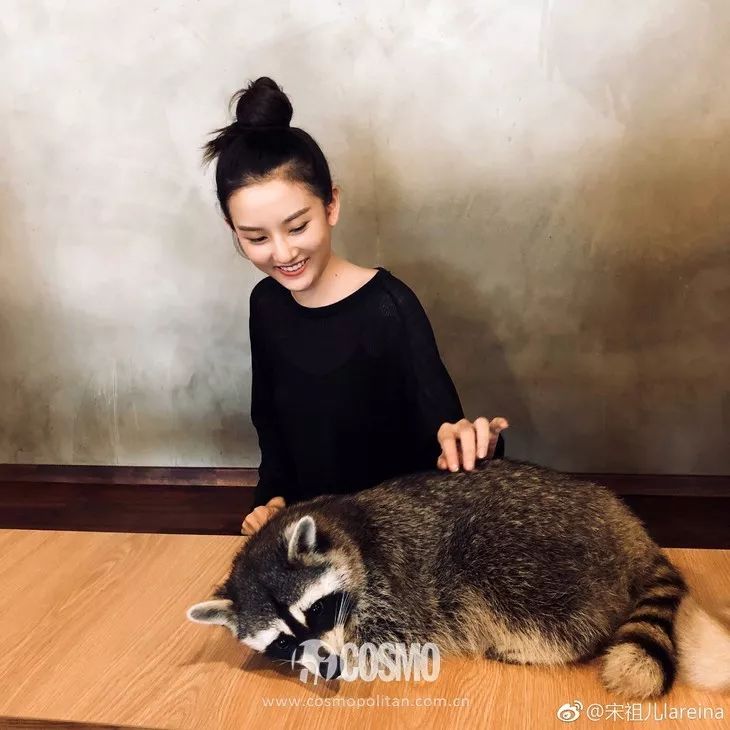 刘亦菲自曝戴假发片,刘亦菲秃顶引热议