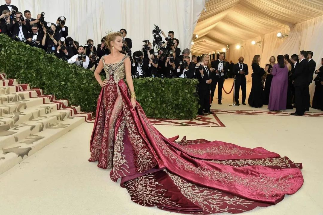 metgala撞衫,metgala惊艳造型