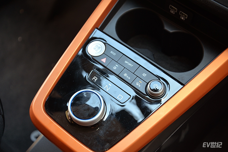 比亚迪e1测评真实视频,比亚迪纯电代步e1