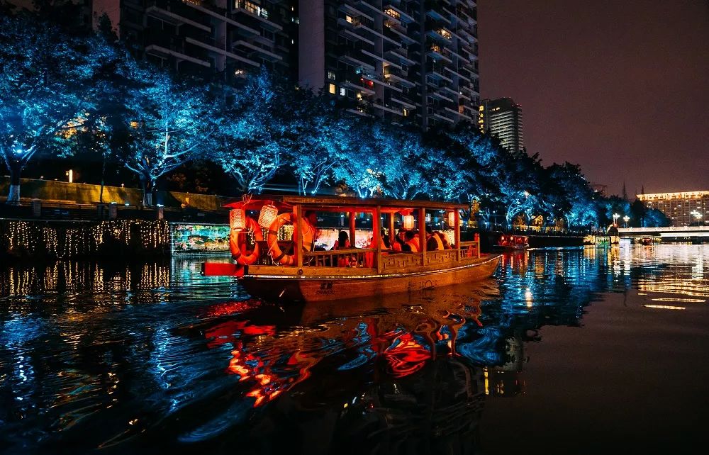 桃坪羌寨好玩还是甘堡藏寨好玩,毕棚沟五一免门票吗