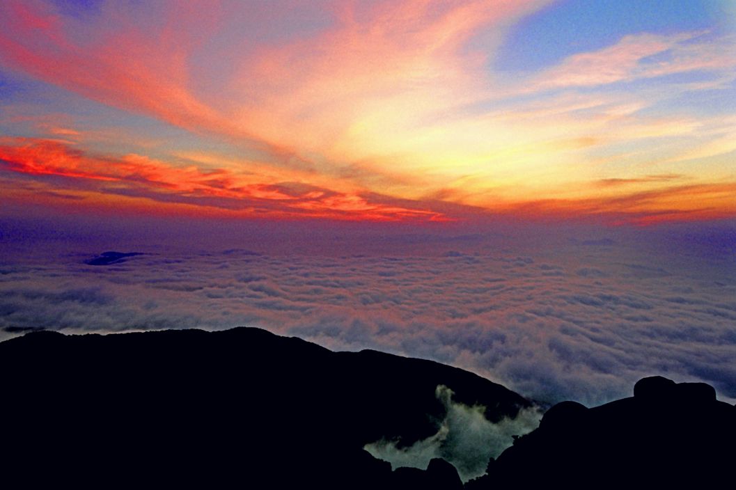 最好玩的十座山,有海上天湖佛国仙都之美誉的城市
