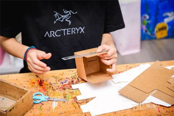 鍙堟槸鍒汉瀹剁殑瀛╁瓙瀹屾暣瑙嗛,鍙堟槸鍒汉瀹剁殑