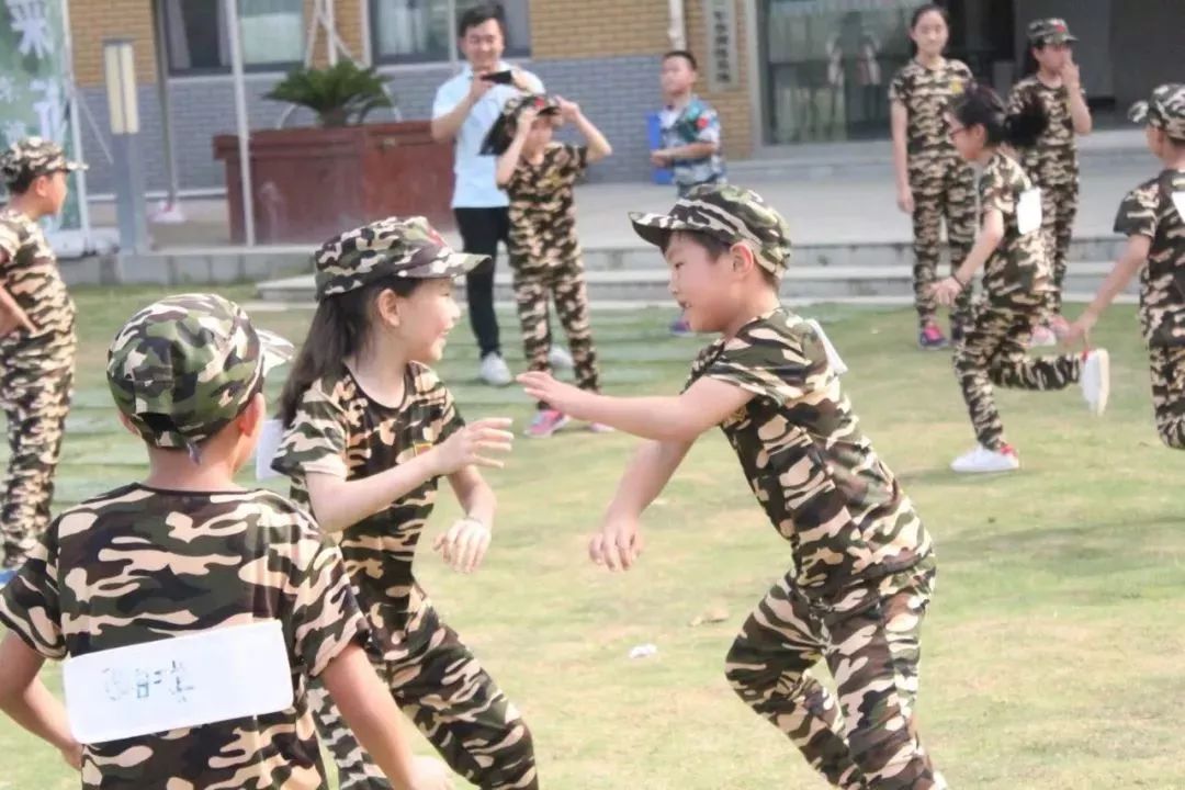 南京儿童奔跑吧夏令营,奔跑吧少年夏令营报名南京