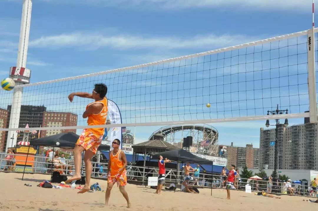 成都特警夜巡,成都特警最新消息