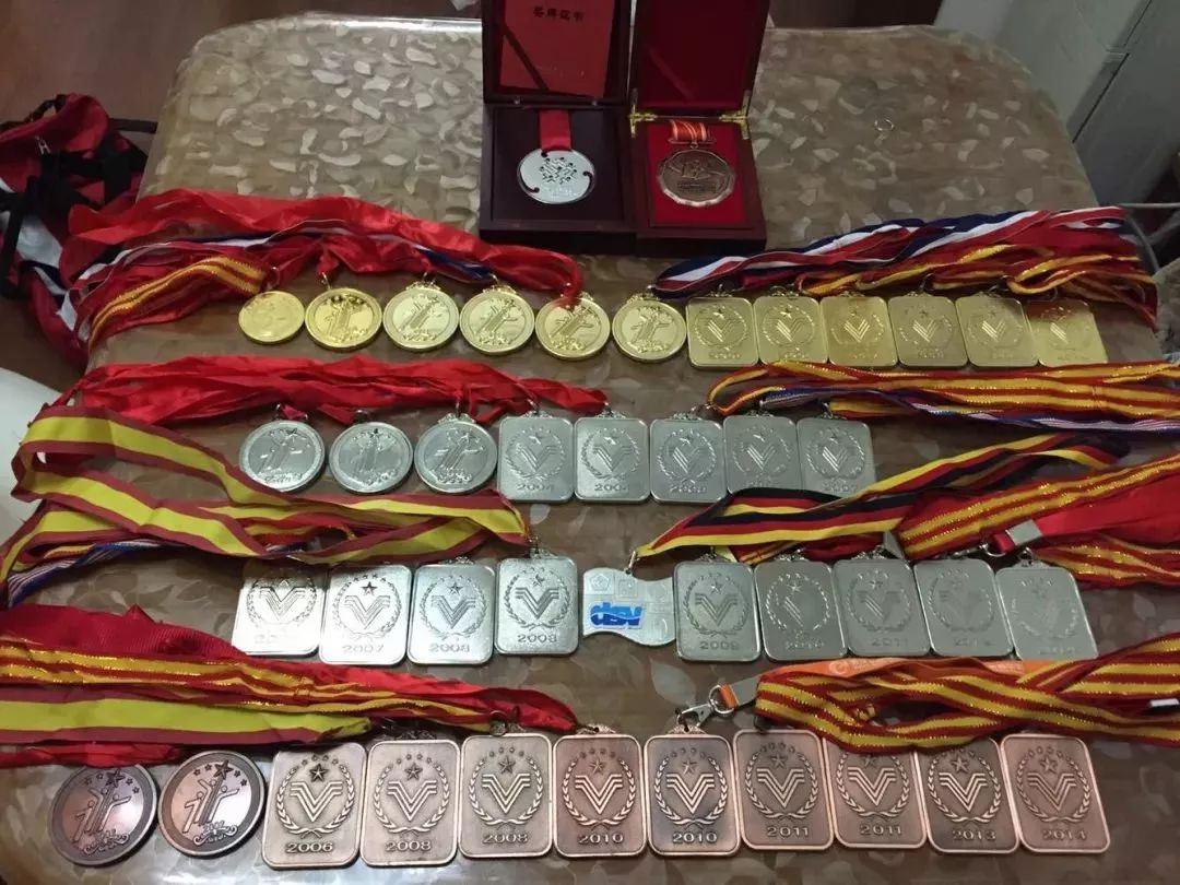 成都特警夜巡,成都特警最新消息