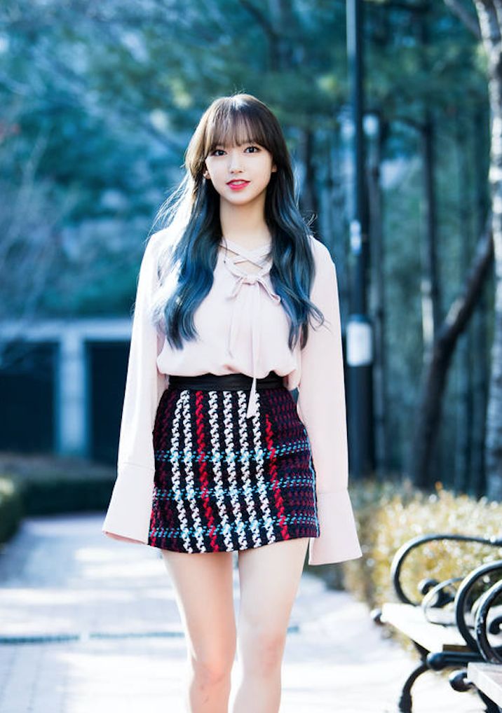 美人计|朴信惠和允儿的发色真显肤白啊！