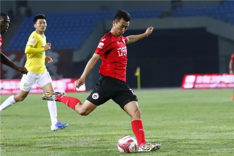 中甲辽宁宏运对新疆十六轮结果,辽宁宏运vs上海申鑫肇俊哲进球