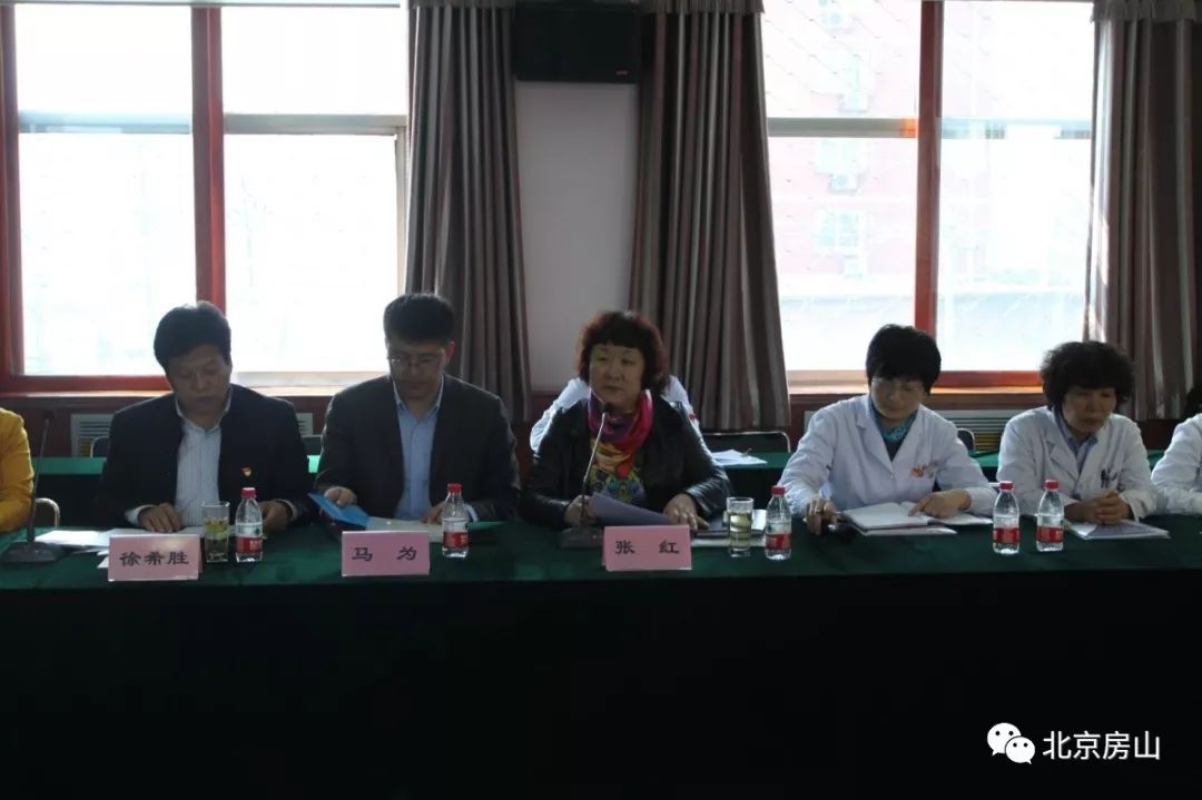 “张红医生是我们健康的守卫者！”