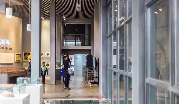 启新1889:一段老而不衰的时光!旧物的工业风时尚正流行~