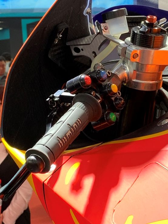 ktm790duke炫酷视频,ktm790duke整车展示