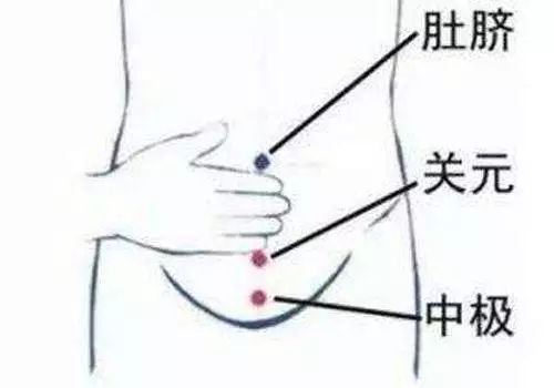 没有哪个女人能“笑”着走出这段时光，所有完美人设都是假装。